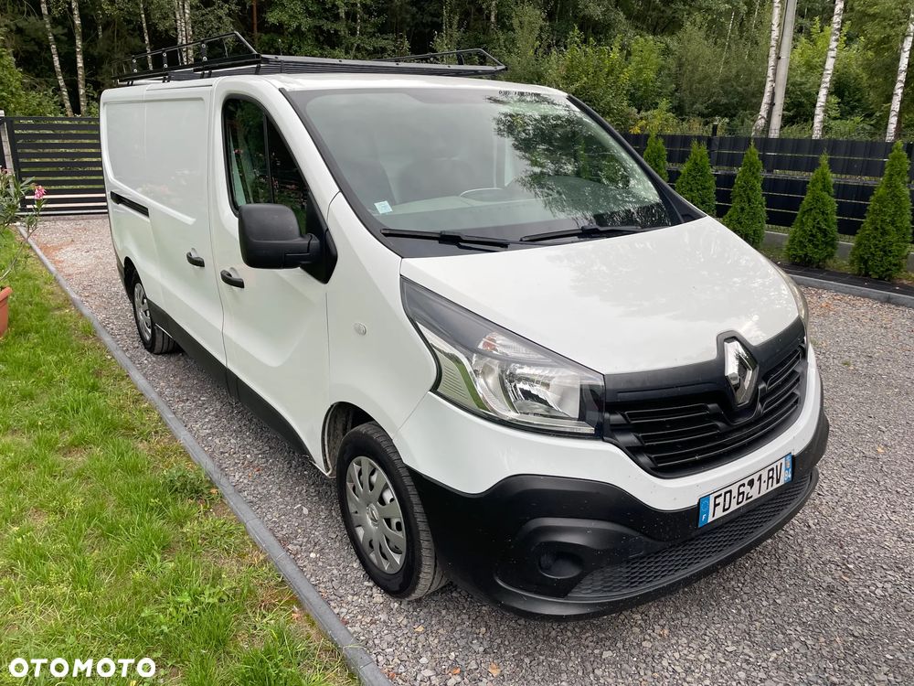 Renault TRAFIC - 1