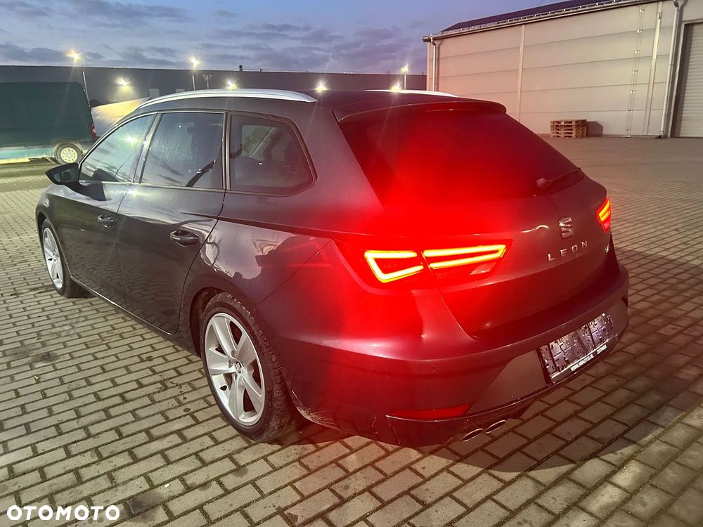 Seat Leon 1.4 TSI ACT Start&Stop DSG FR - 3