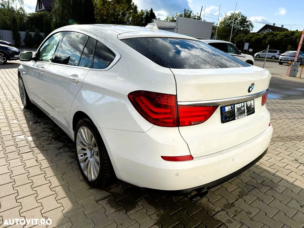 BMW Seria 5 530d xDrive Gran Turismo - 4