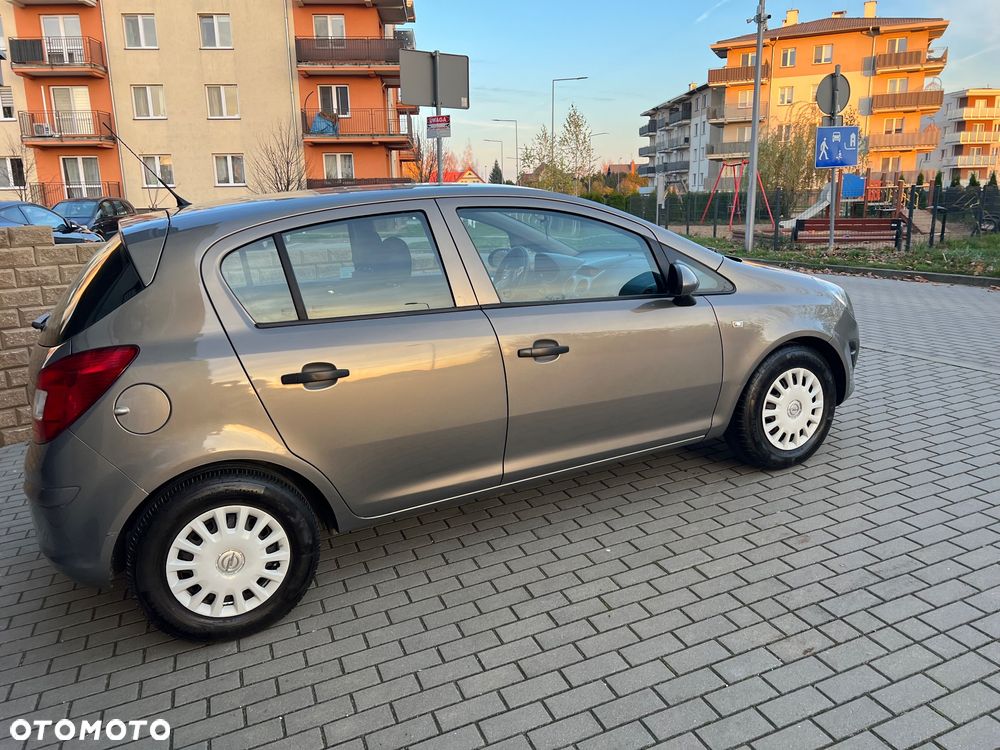 Opel Corsa - 5