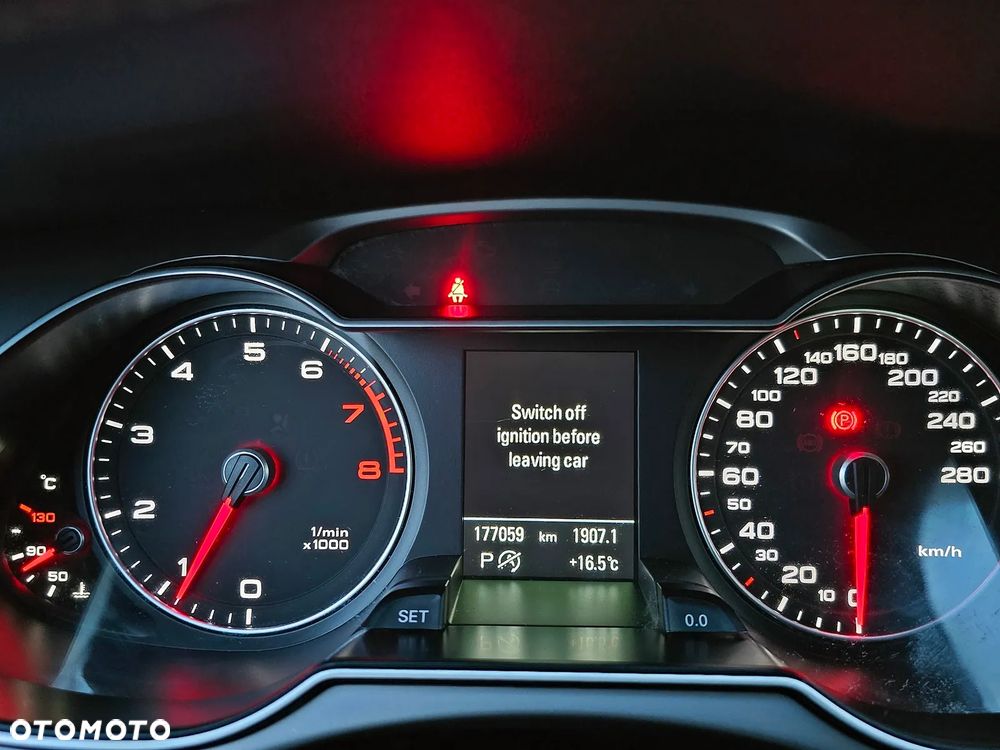 Audi A4 Limousine 1.8 TFSI multitronic S line Sportpaket - 19