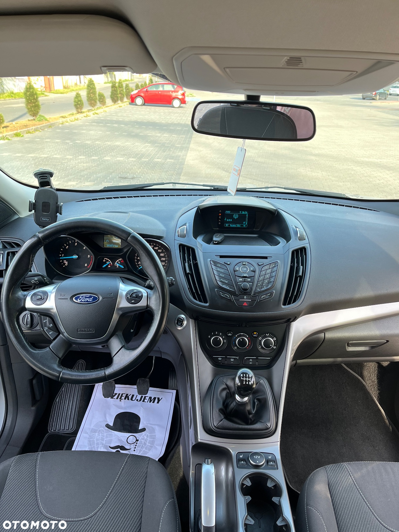 Ford Kuga - 25
