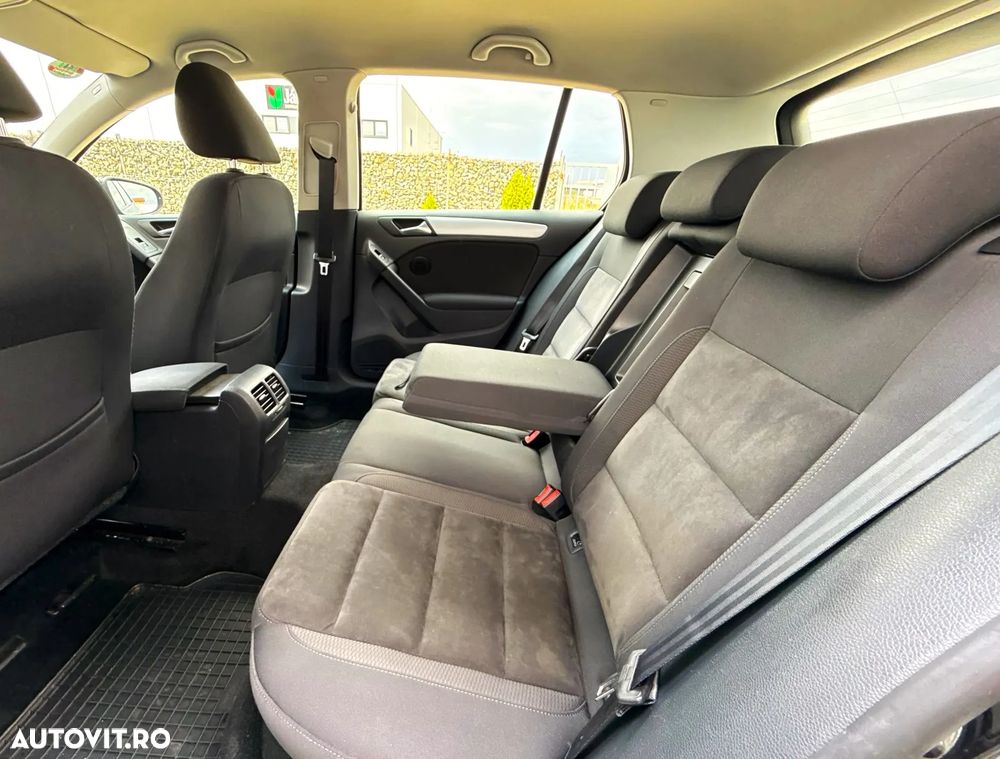 Volkswagen Golf 1.4 TSI MATCH - 22