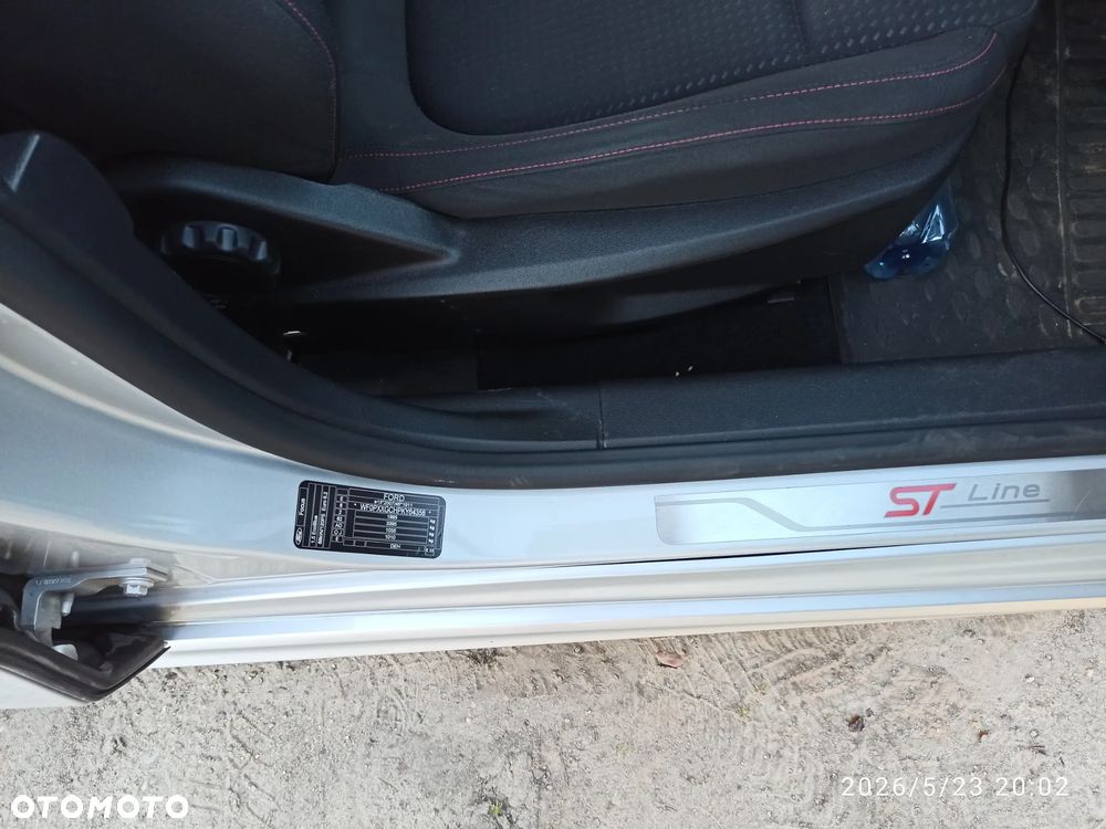 Ford Focus 1.5 EcoBlue STart-Stopp-System ST-LINE - 13