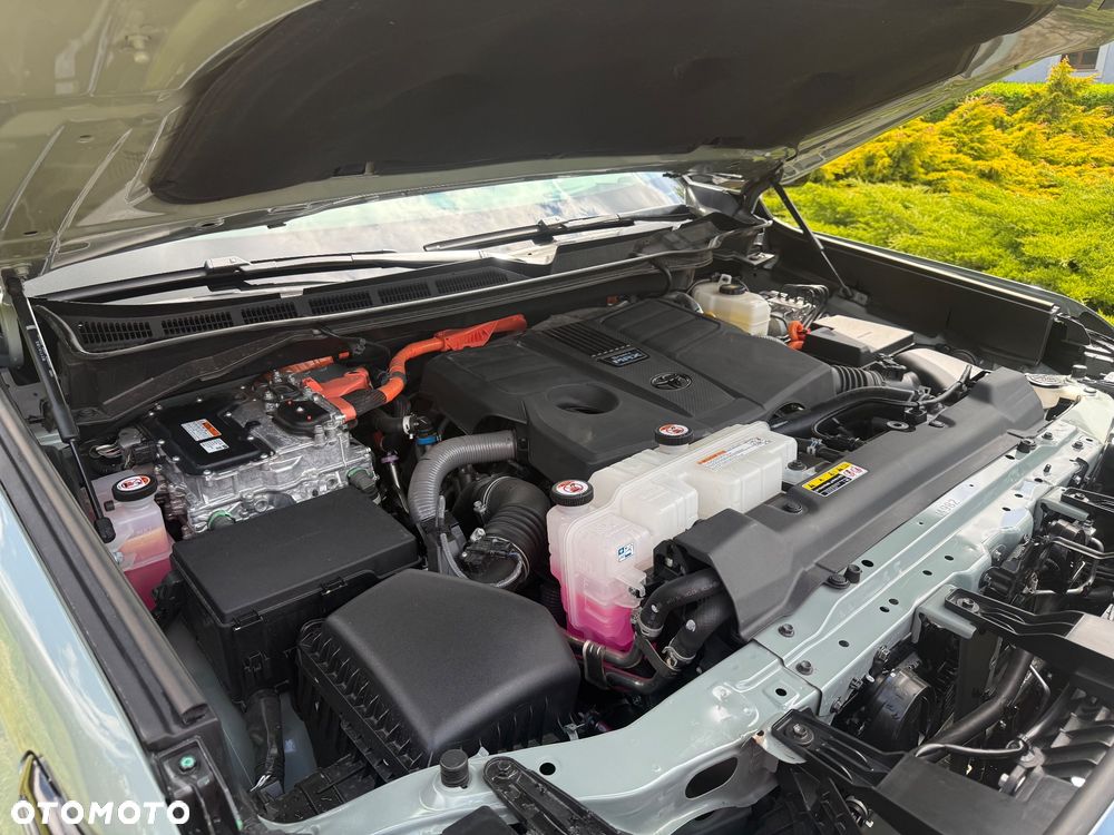Toyota Tundra - 12