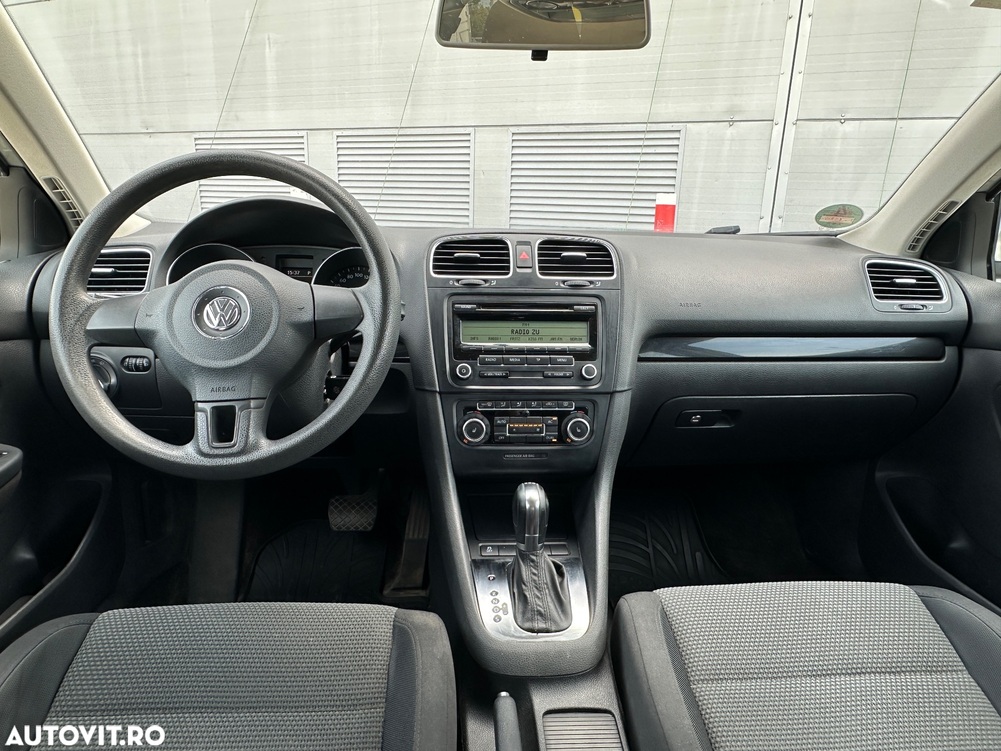 Volkswagen Golf 1.4 TSI DSG Comfortline - 9