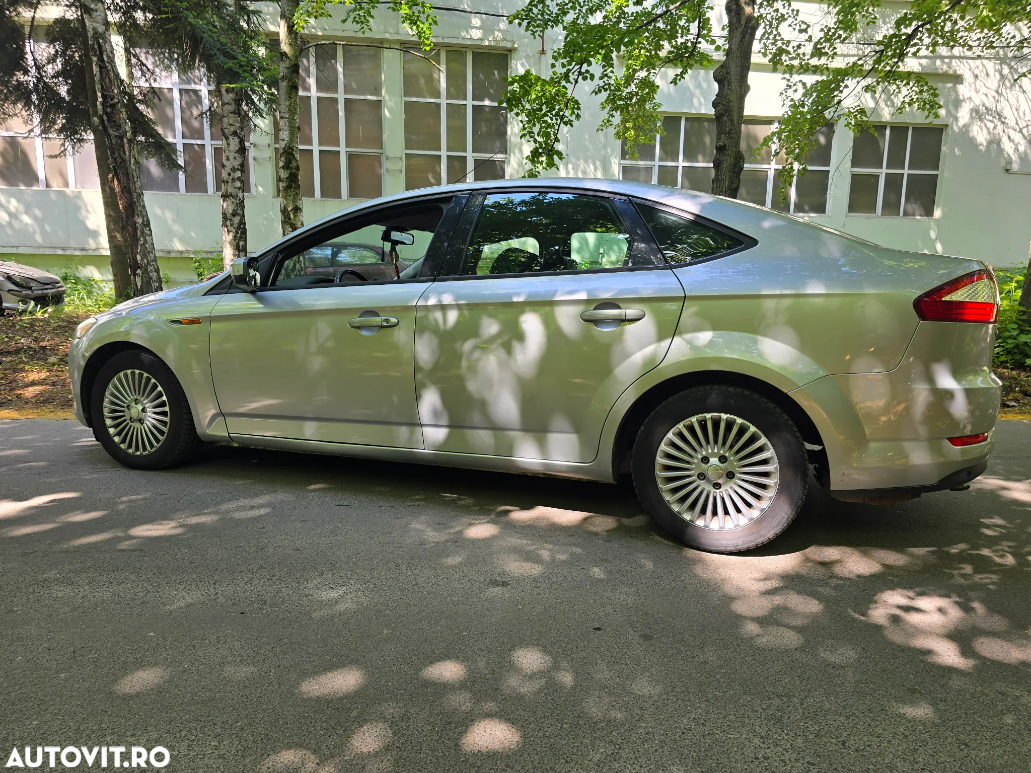 Ford Mondeo - 2