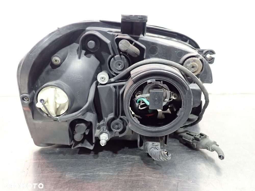 LAMPA LEWA PRZEDNIA KIA MAGENTIS I LIFT - 9