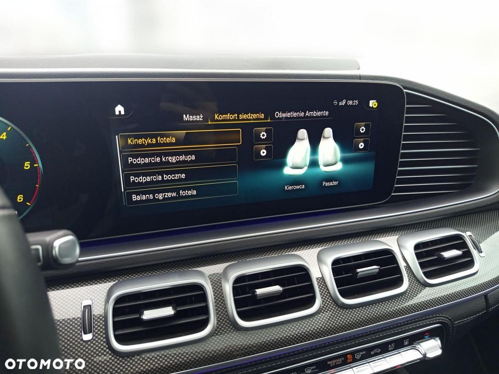 Mercedes-Benz GLS - 24