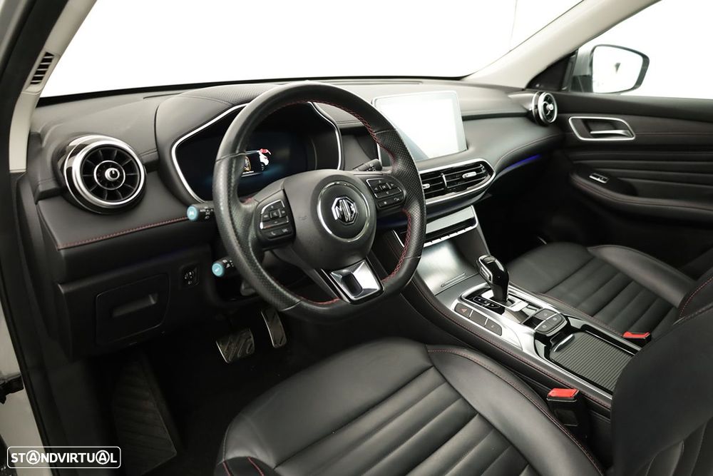 MG EHS 1.5 T-GDI Plug-in Hybrid Luxury - 7