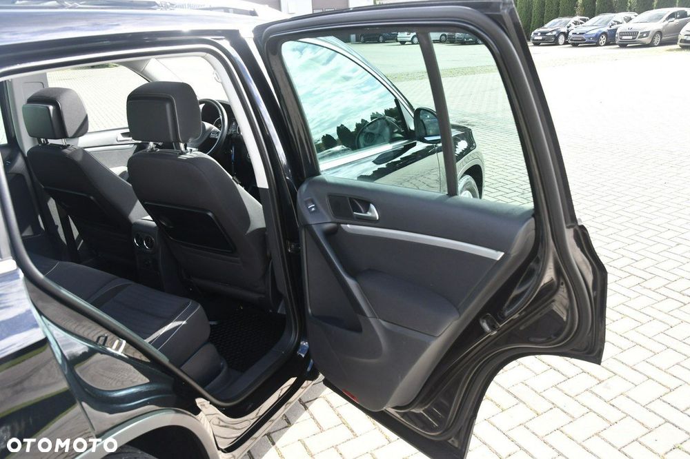Volkswagen Tiguan - 22
