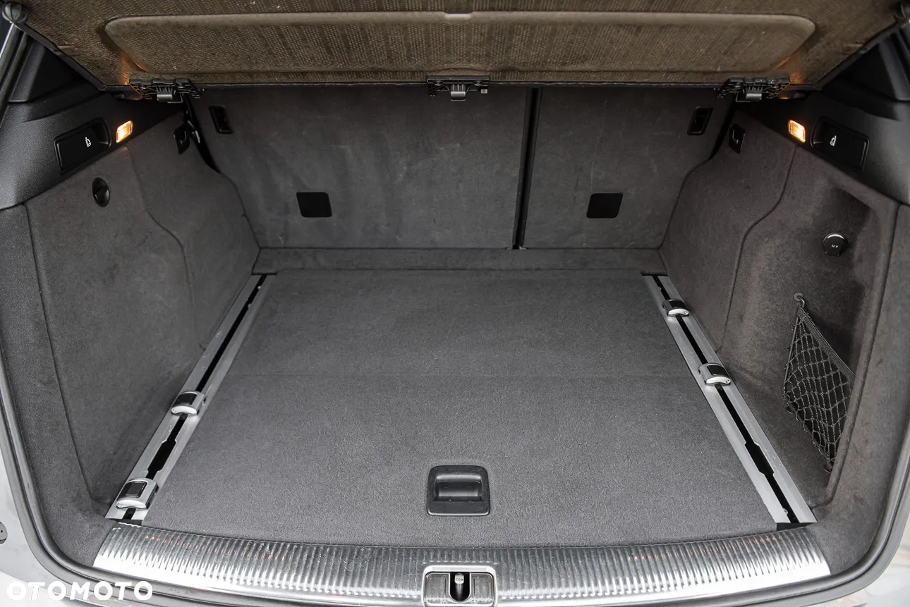 Audi Q5 3.2 FSI Quattro S tronic - 31