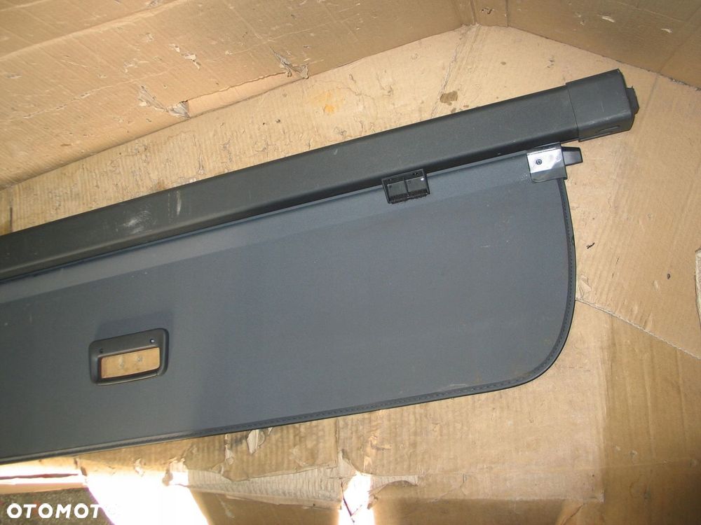 roleta bagaznika nio el6 23r.- P0315659AA - 7