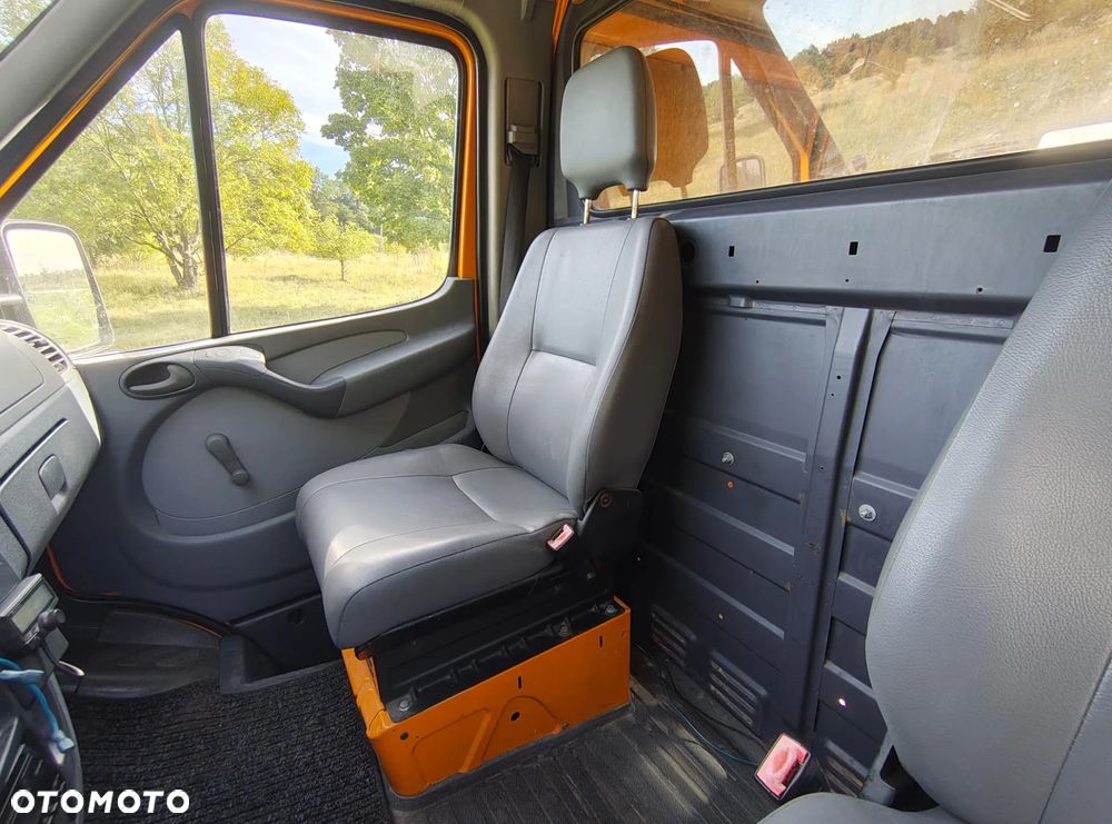 Mercedes-Benz SPRINTER - 5