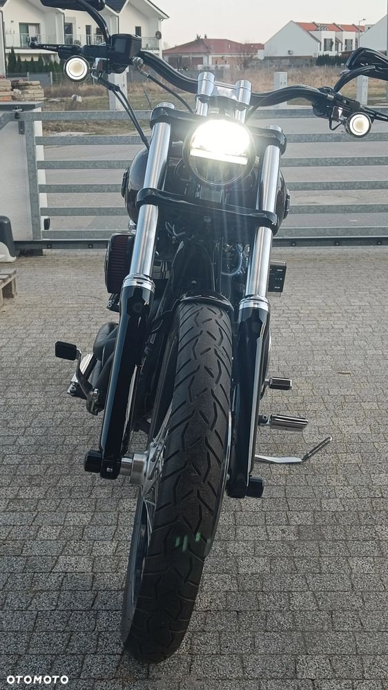 Harley-Davidson Dyna Wide Glide - 10