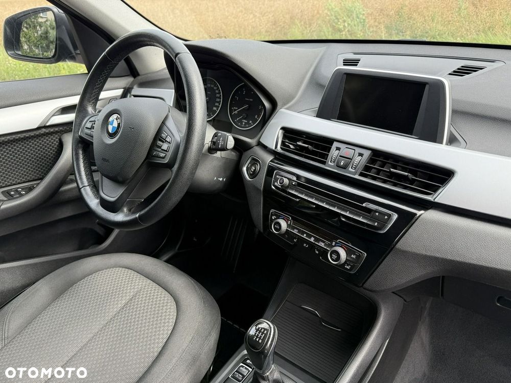 BMW X1 xDrive18d Advantage - 23