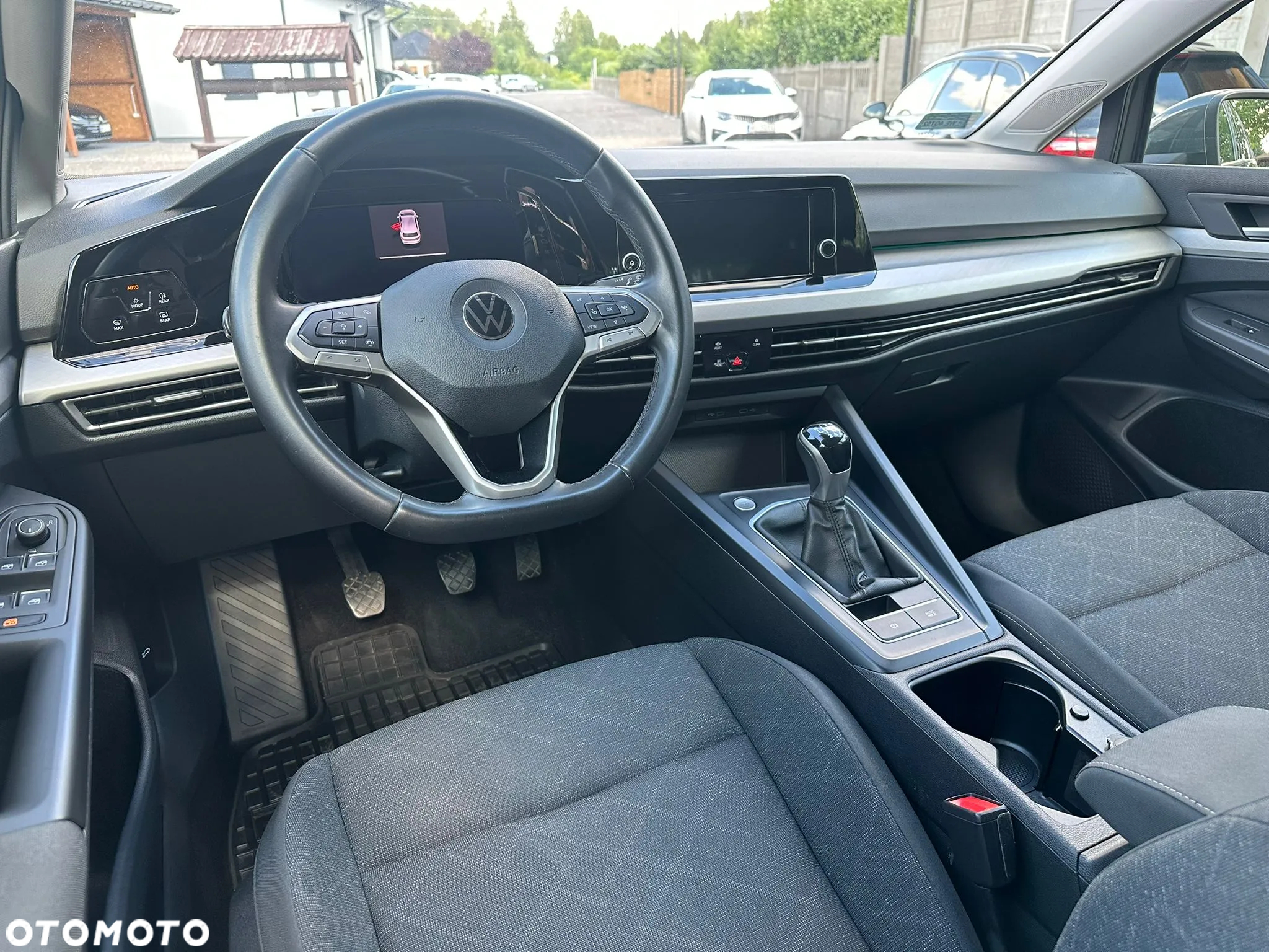 Volkswagen Golf VIII 1.5 TSI EVO Life - 27