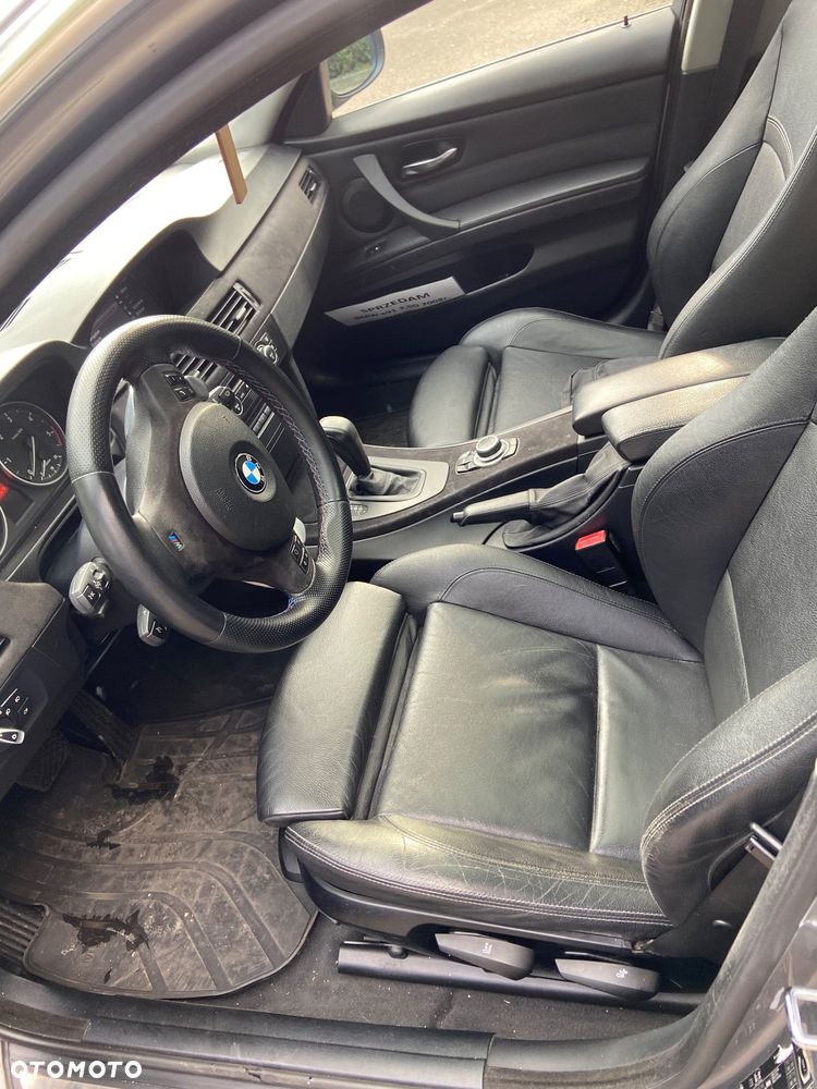 BMW Seria 3 325d DPF Touring - 4