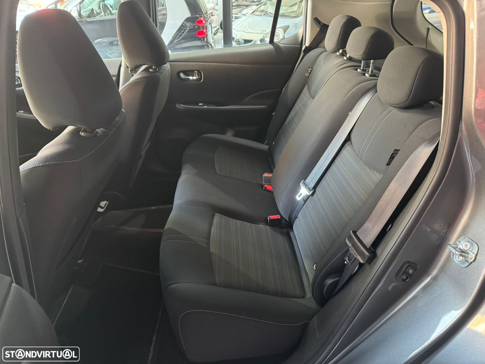 Nissan Leaf N-Connecta - 13