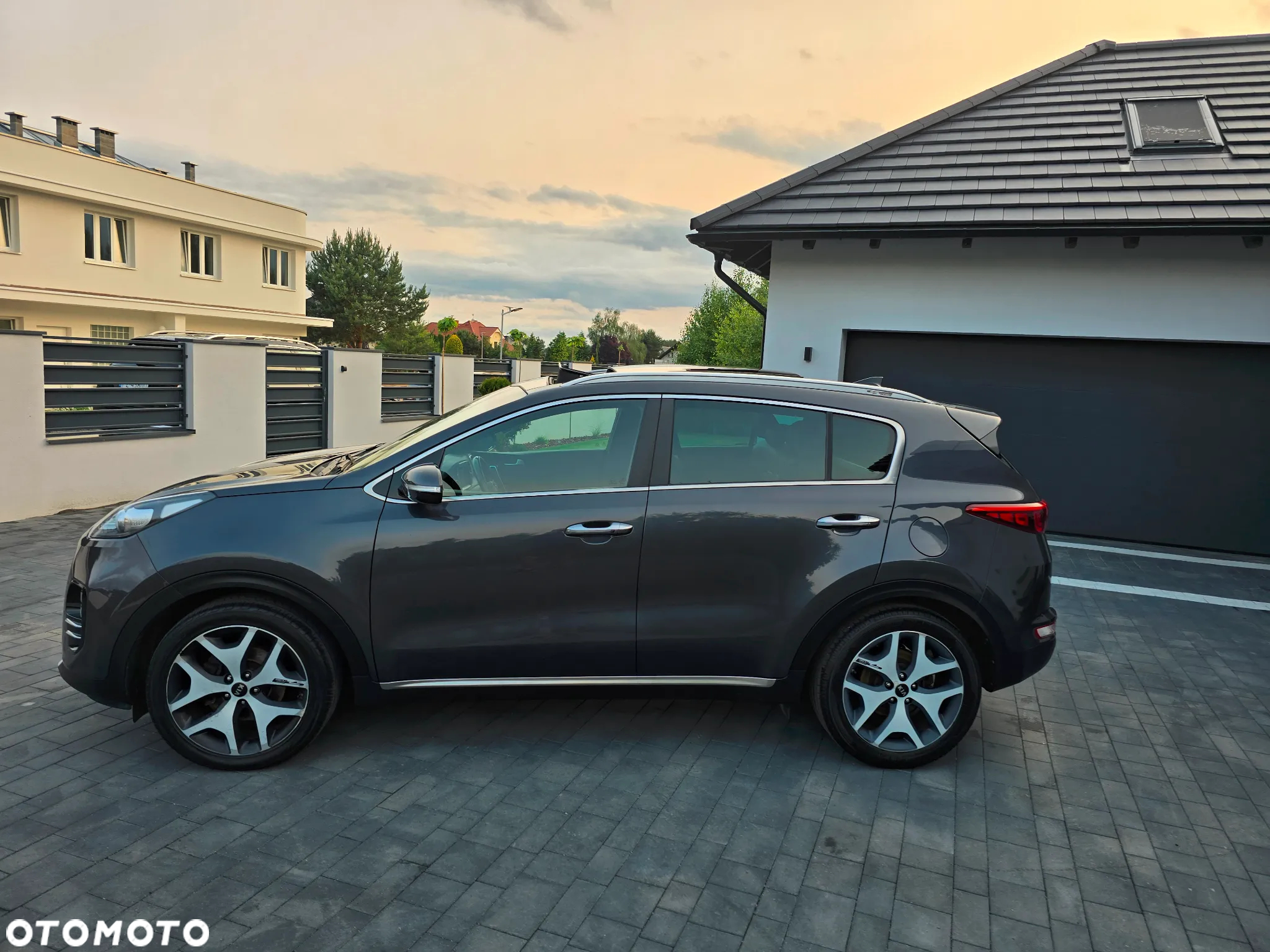 Kia Sportage 2,0 CRDI 2WD Vision - 3