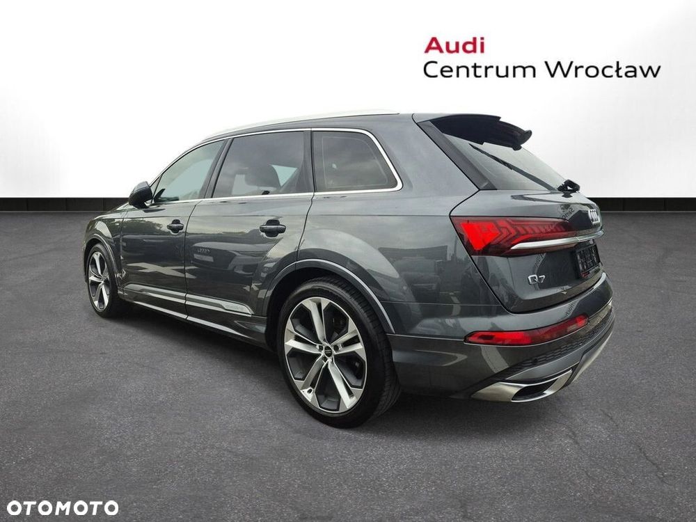 Audi Q7 - 3