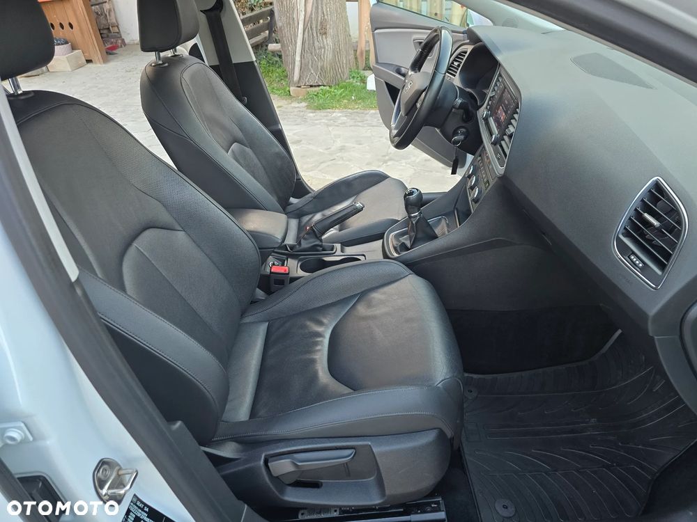Seat Leon 2.0 TDI DPF Start&Stop XCELLENCE - 16