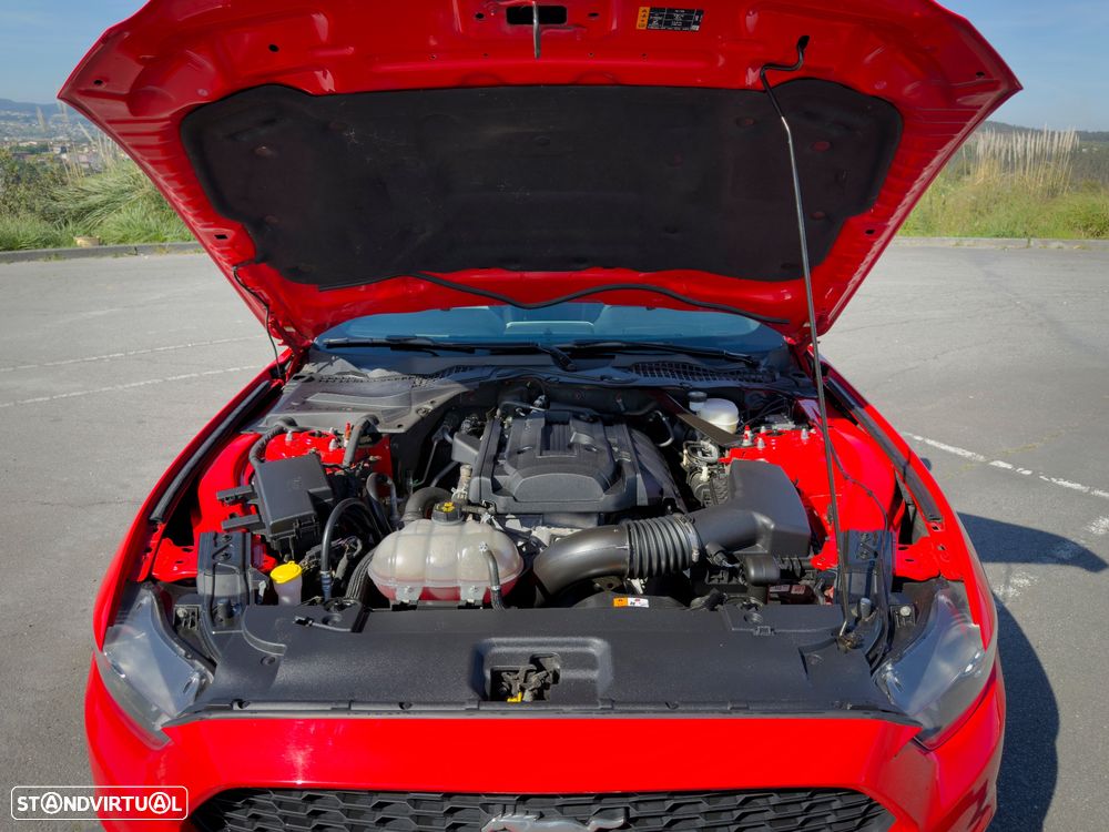 Ford Mustang 2.3i EcoBoost - 12