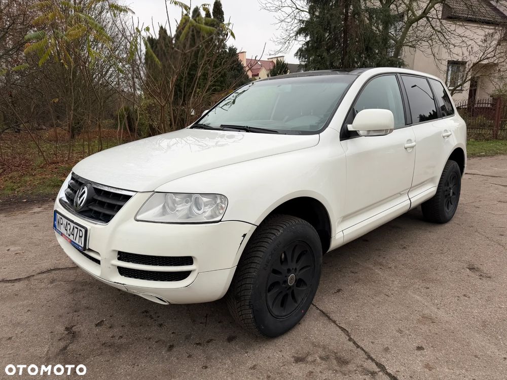 Volkswagen Touareg - 1