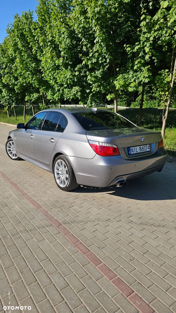 BMW Seria 5 530d xDrive - 2
