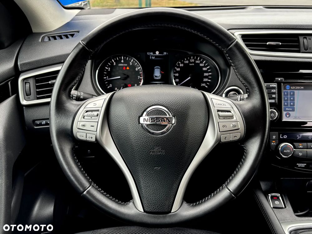 Nissan Qashqai 1.2 DIG-T N-Connecta EU6 - 19