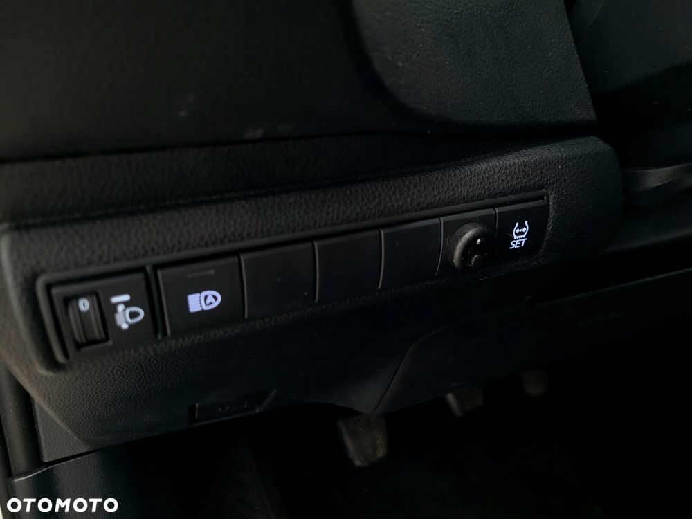 Toyota Corolla 1.6 Comfort - 9