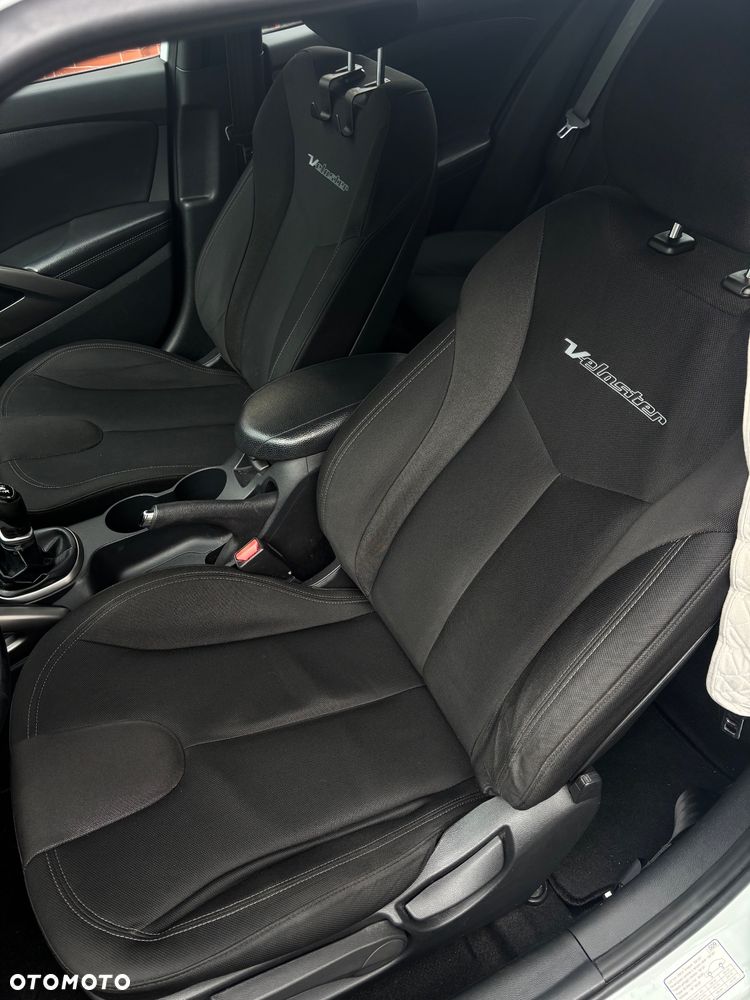 Hyundai Veloster 1.6 GDI Style - 10