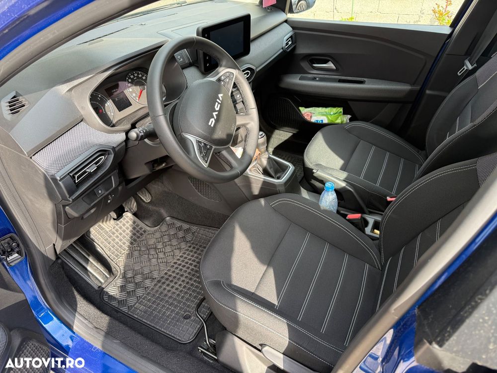 Dacia Logan TCe 90 MT5 Expression - 4