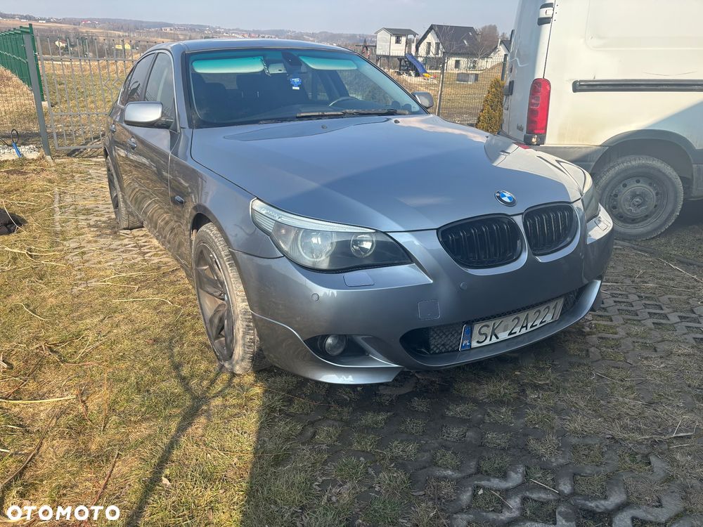 BMW Seria 5 520i - 2