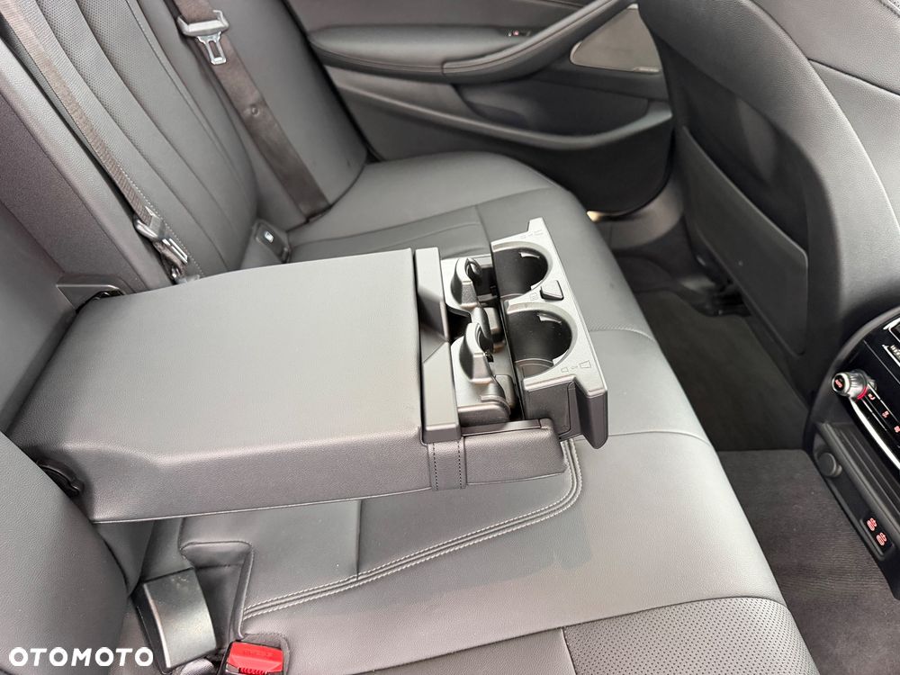 BMW Seria 5 520d mHEV M Sport sport - 12