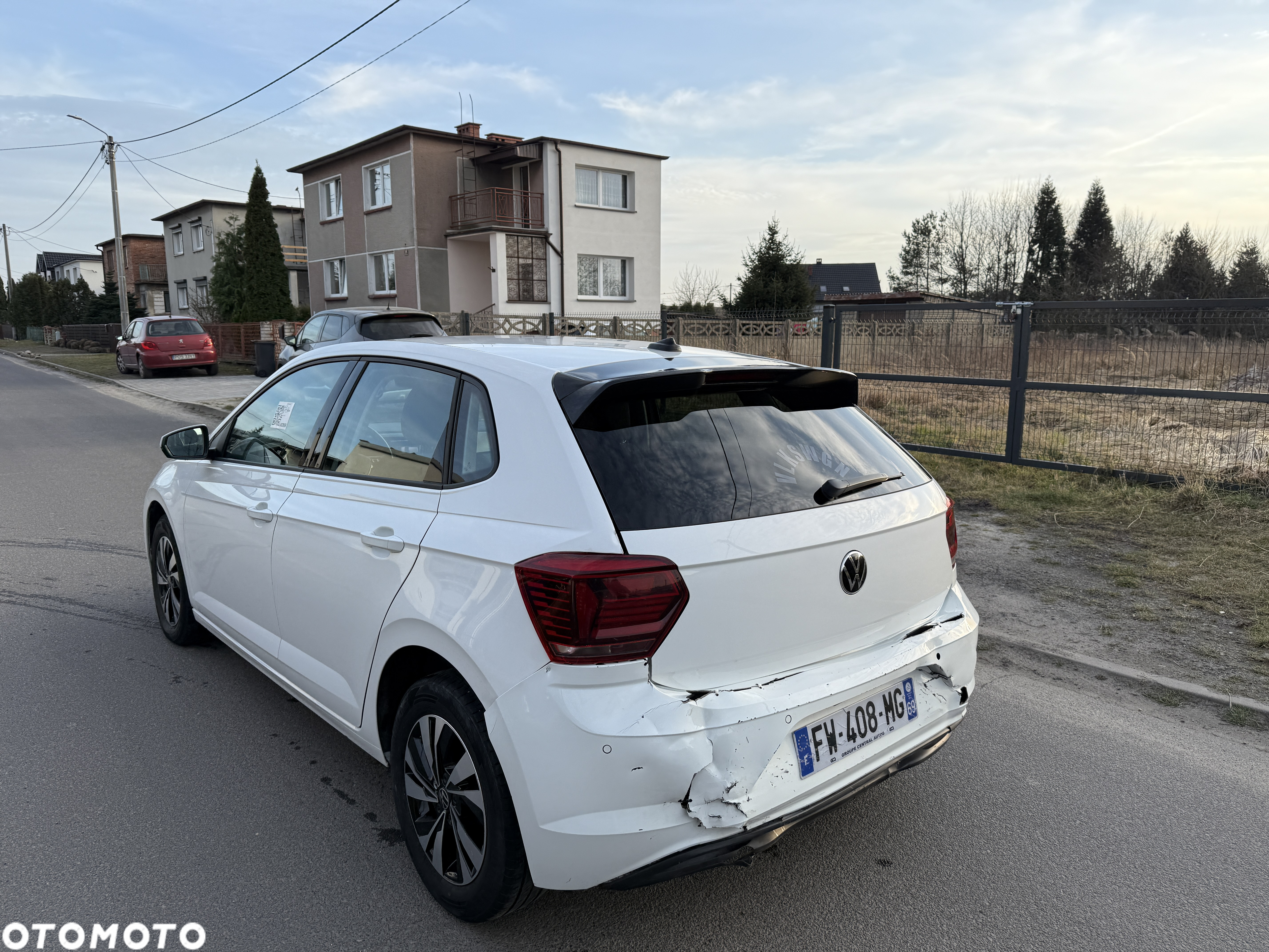 Volkswagen Polo 1.6 TDI SCR Comfortline - 3