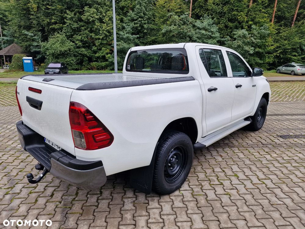Toyota Hilux - 4