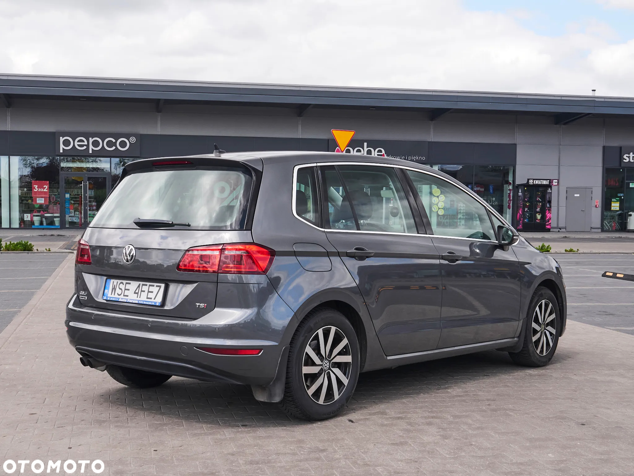 Volkswagen Golf Sportsvan VII SV 1.4 TSI BMT Highline DSG - 3
