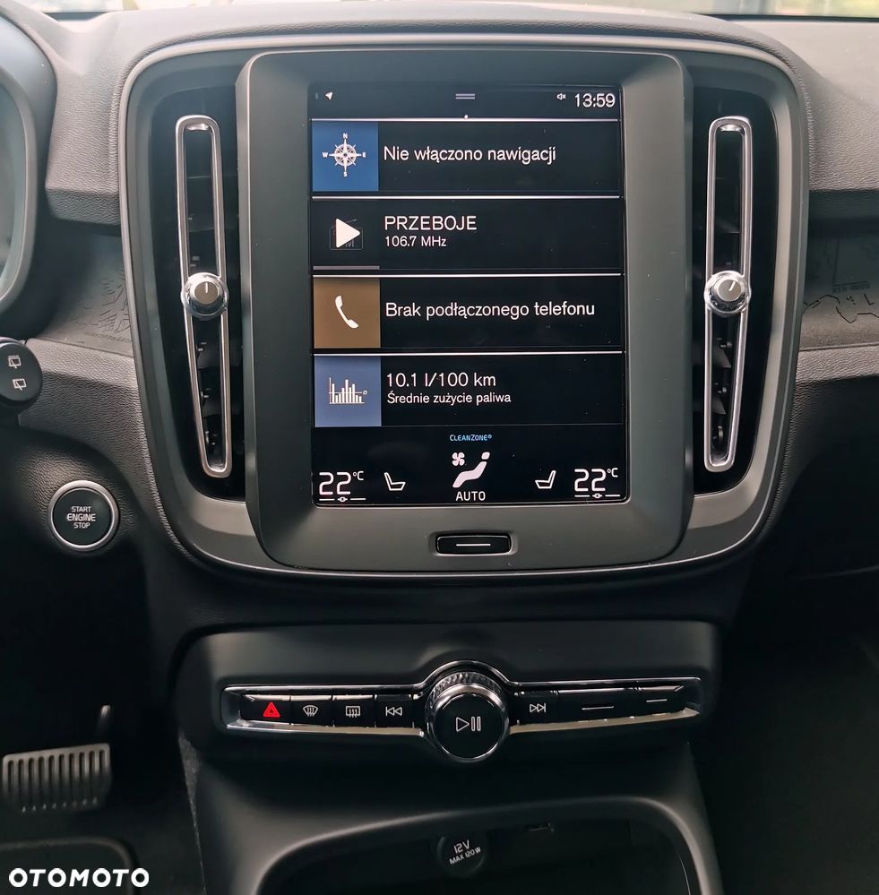 Volvo XC 40 T3 Momentum Core - 13