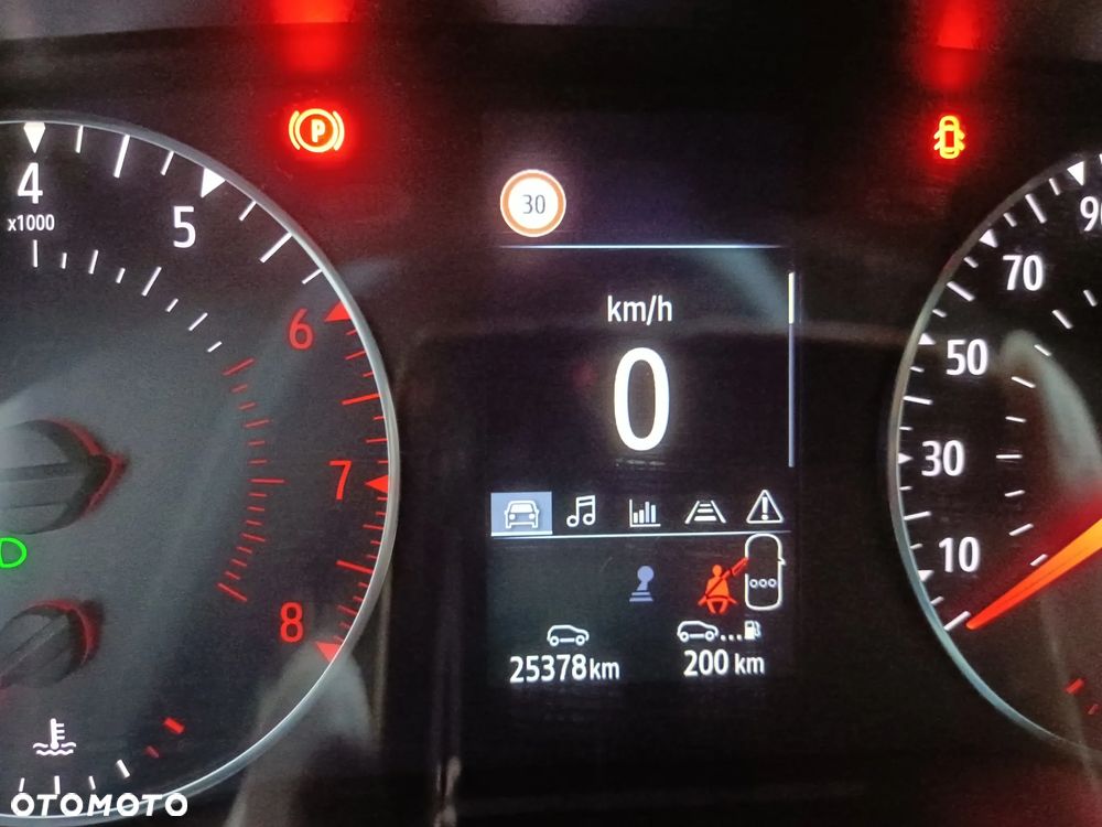 Renault Captur TCe Mild Hybrid 140 GPF EQUILIBRE - 12