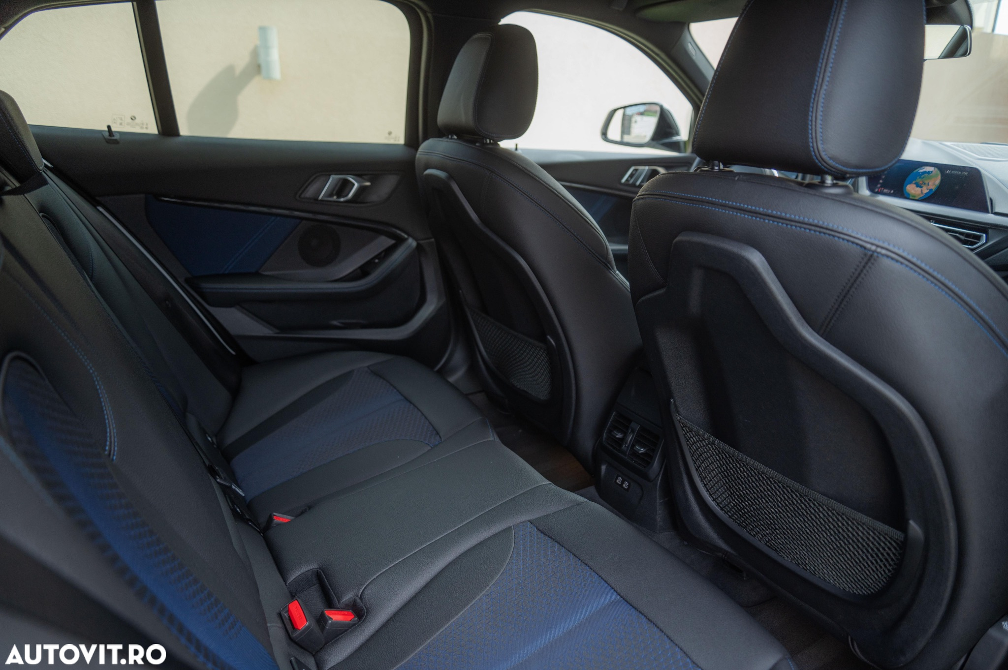 BMW Seria 1 118i Aut. M Sport - 24