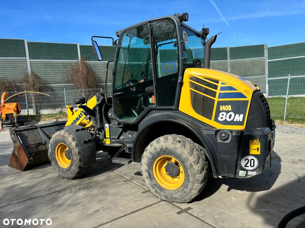 Caterpillar 908H - 10