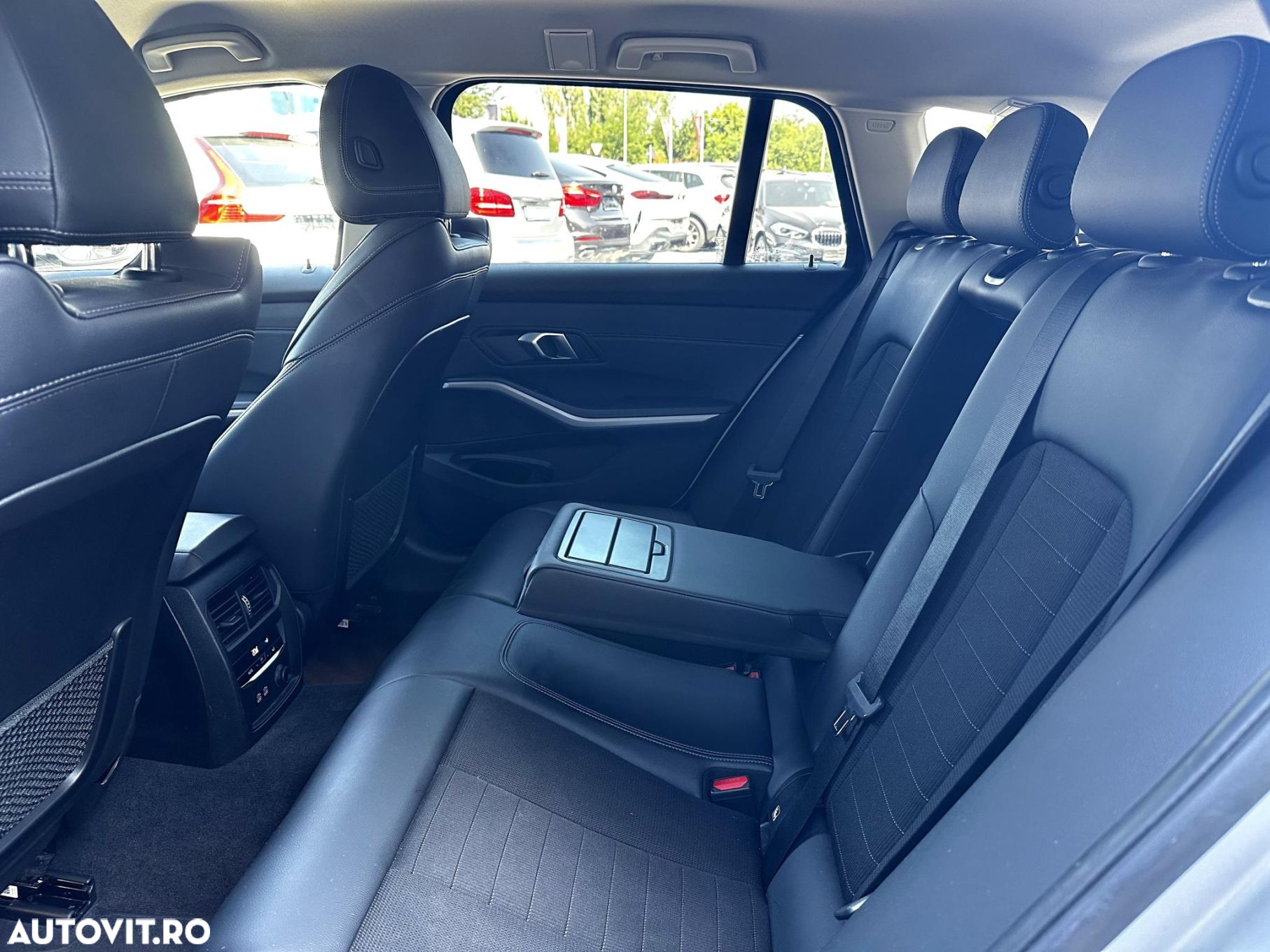 BMW Seria 3 320d Touring Aut. Advantage - 31