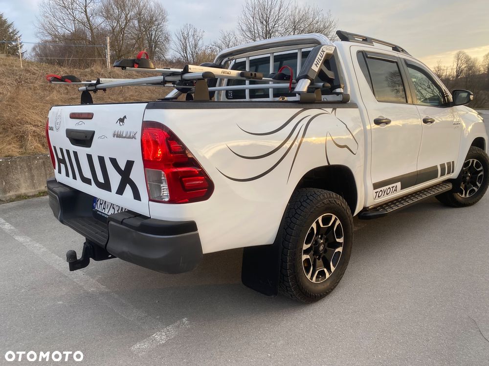 Toyota Hilux 2.4 D-4D Double Cab DLX 4x4 - 6
