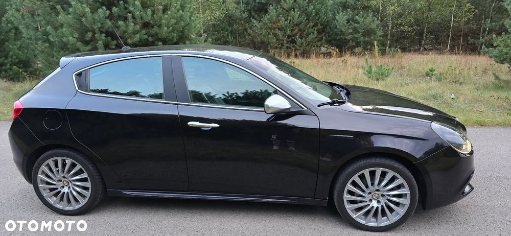 Alfa Romeo Giulietta - 8