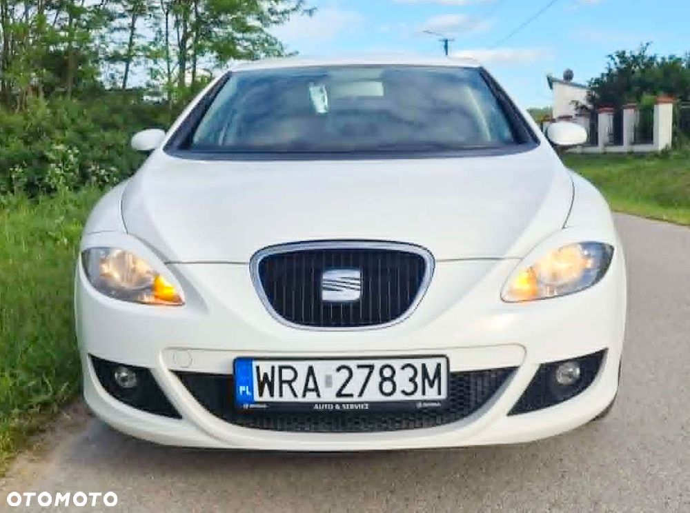 Seat Leon 2008 photo 2