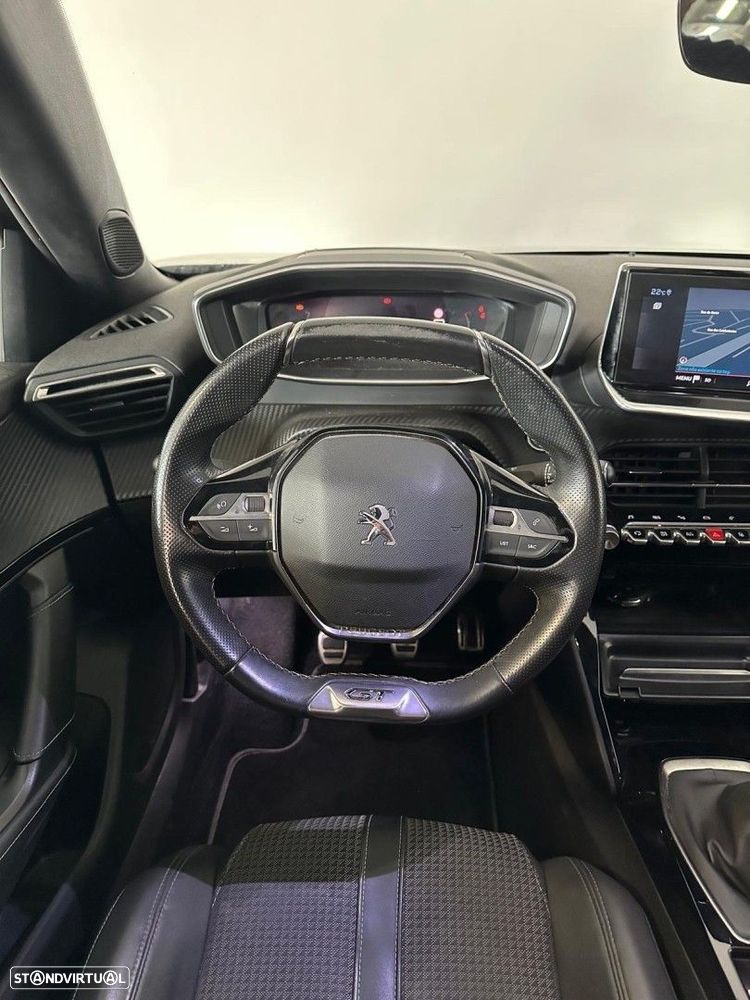 Peugeot 2008 1.2 PureTech GT Line - 9