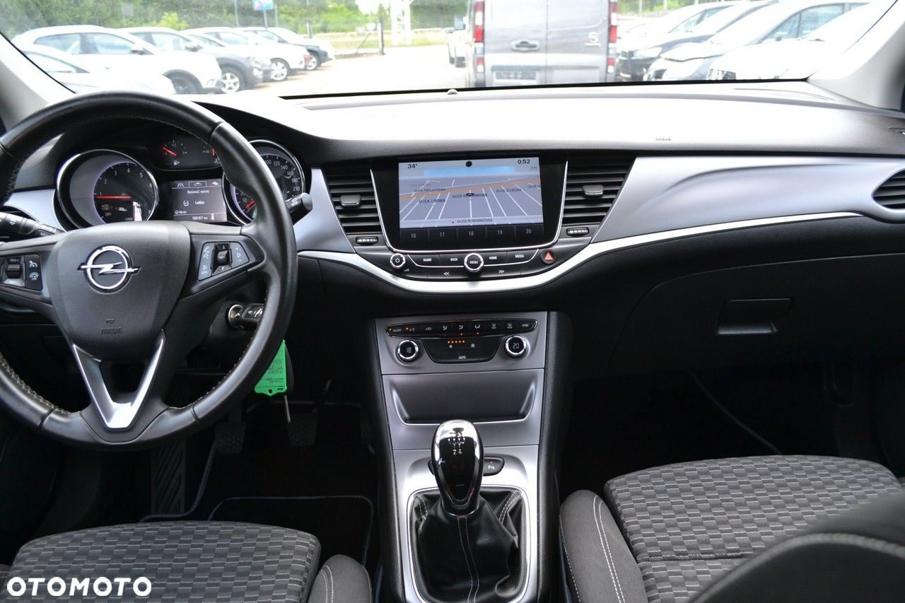 Opel Astra - 9