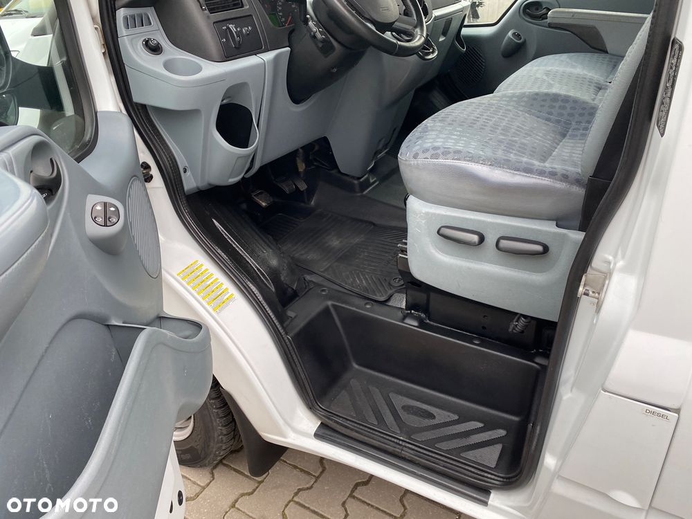 Ford TRANSIT - 10
