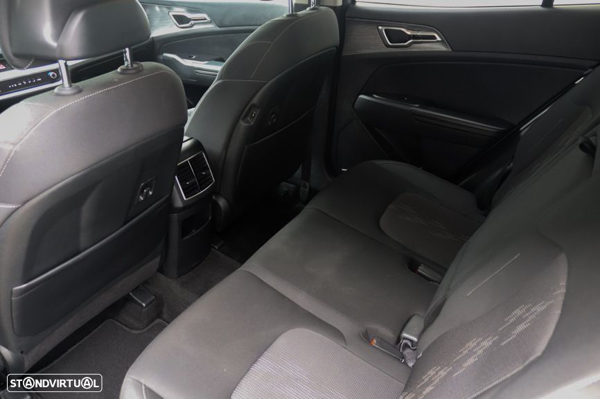 Kia Sportage 1.6 T-GDi Drive - 24